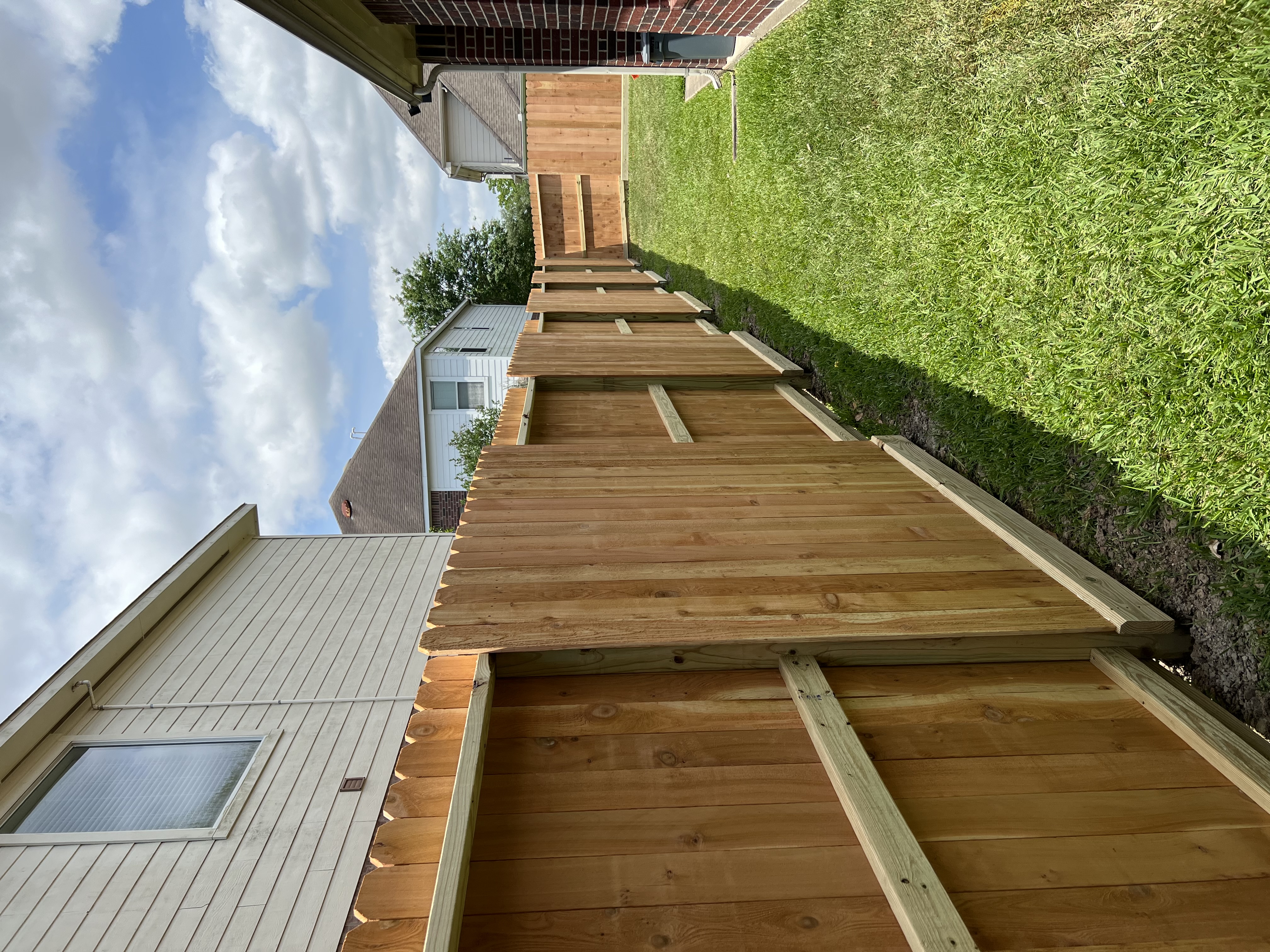 HOA_compliant_fences