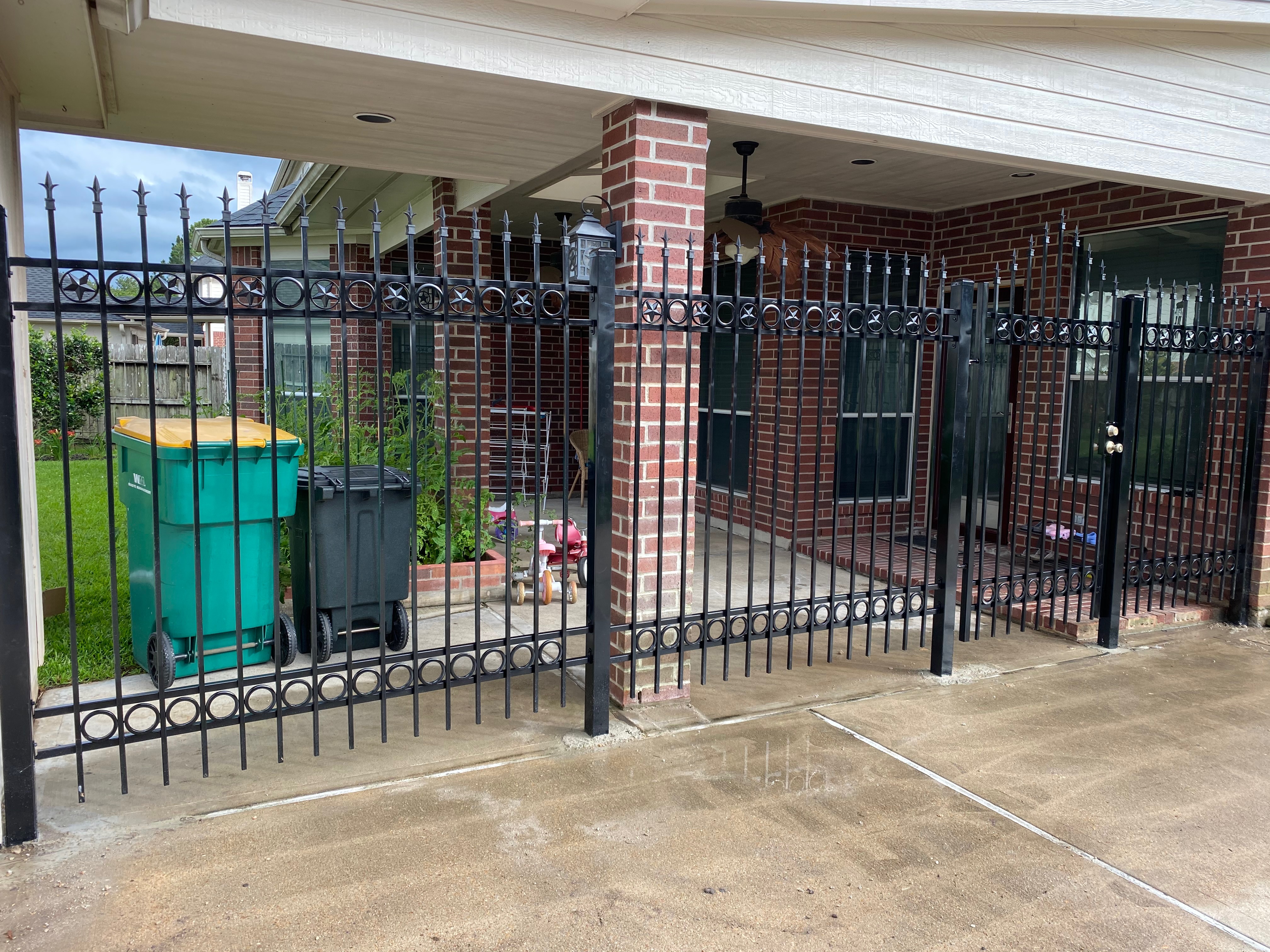 wrought_iron_breezeway_gates